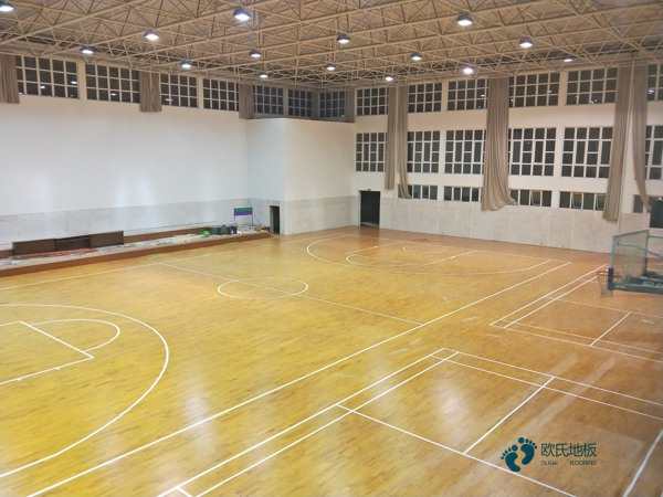 20厚運動場木地板哪個牌子較好3
