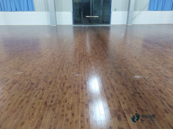 20厚籃球場地木地板品牌排行3