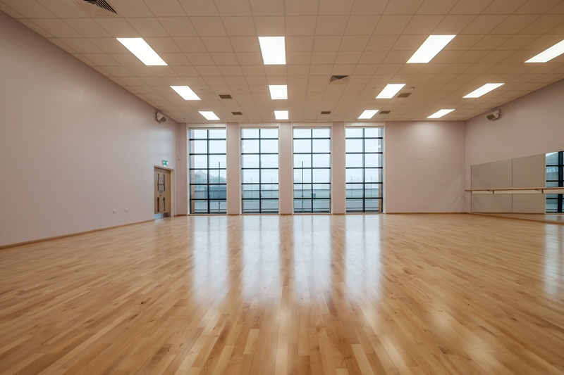 俄勒岡松舞臺體育場地木地板施工工藝3