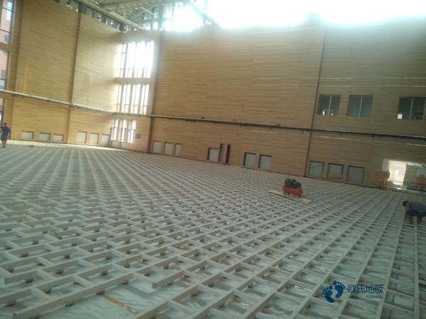 小學體育籃球地板施工步驟3