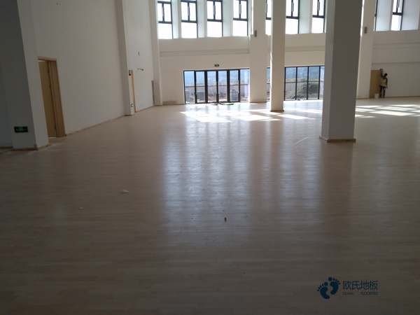 小學(xué)運(yùn)動場館地板施工工藝2