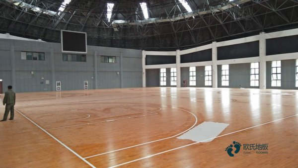 22mm厚運動場館木地板哪個牌子好1