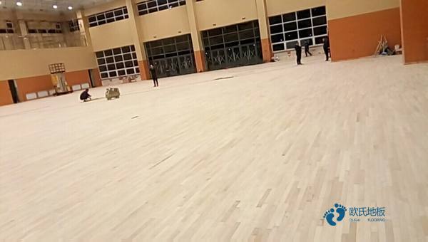 學校籃球館木地板哪里買2