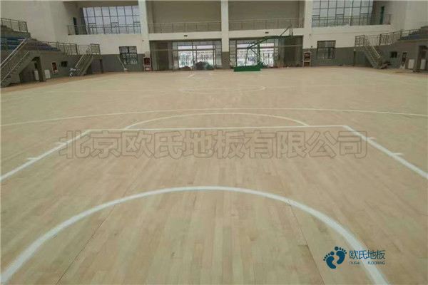 22mm厚籃球場地地板行業(yè)品牌2