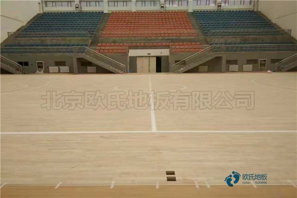 22mm厚籃球場地地板行業(yè)品牌3