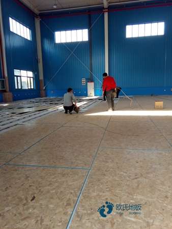 小學運動籃球地板施工流程2