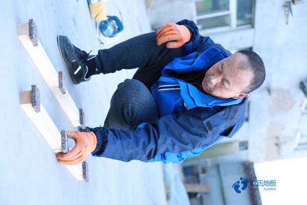 中學籃球運動木地板施工1