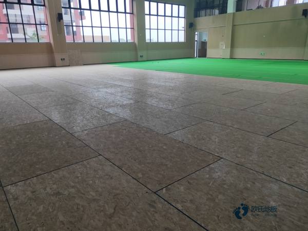 中學體育地板施工流程2