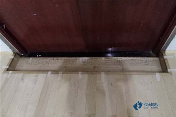購買運動籃球木地板品牌2
