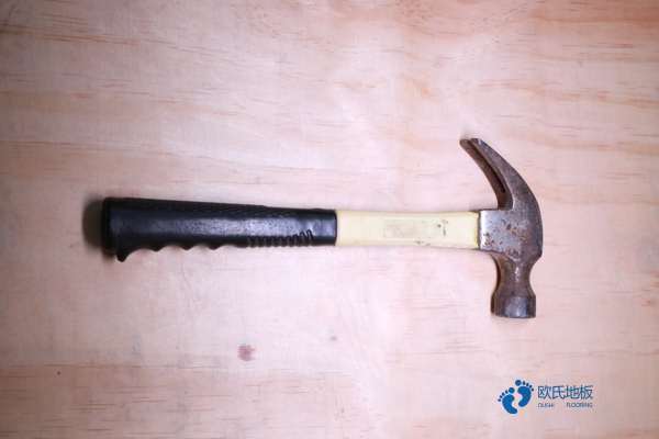 雙龍骨籃球場木地板維護保養1