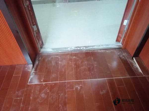 校園籃球體育木地板施工單位1