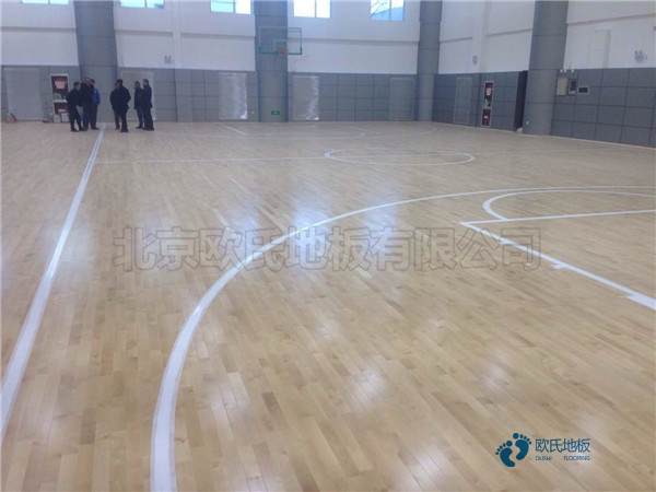 國標籃球場館地板施工隊2